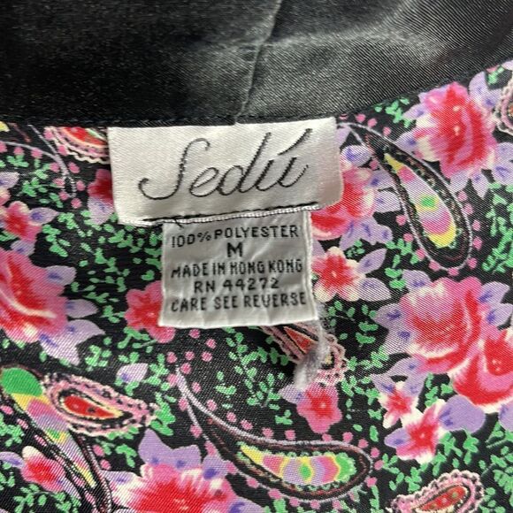 Sedú Lingerie Bathrobe  - Picture 13 of 14